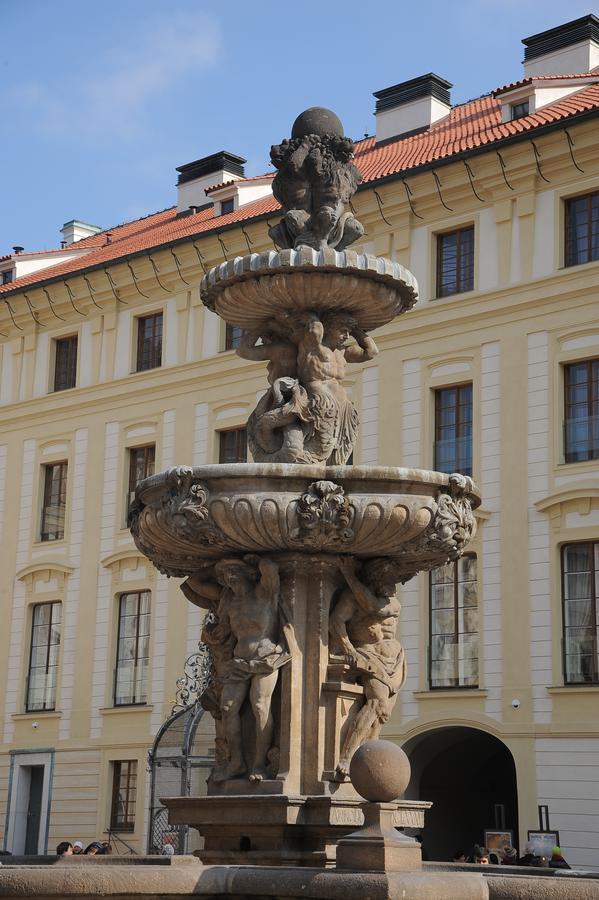 Cisarka Apartments Prag Exteriör bild