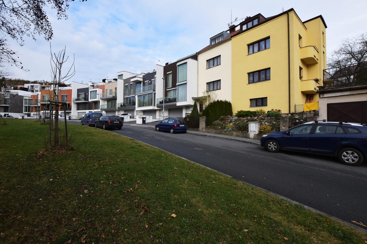 Cisarka Apartments Prag Exteriör bild